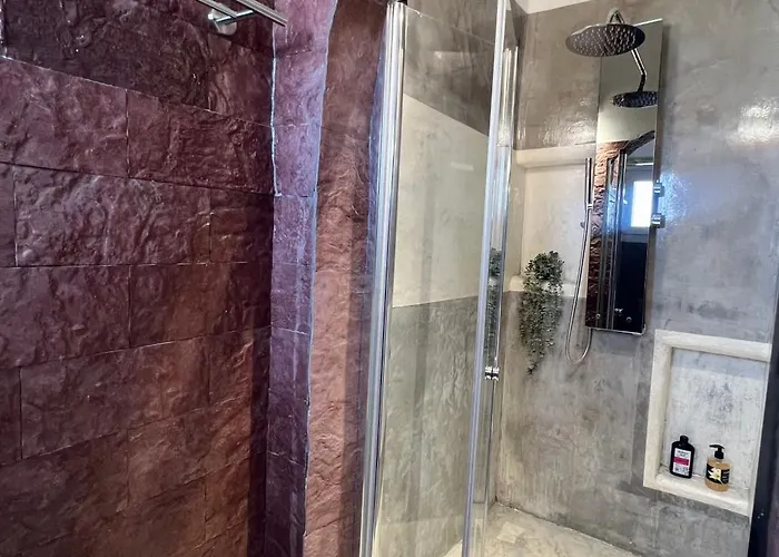 Santo Margarita * 이아